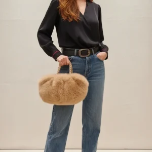Borsa in Eco pelliccia con manico a treccia ecopelle