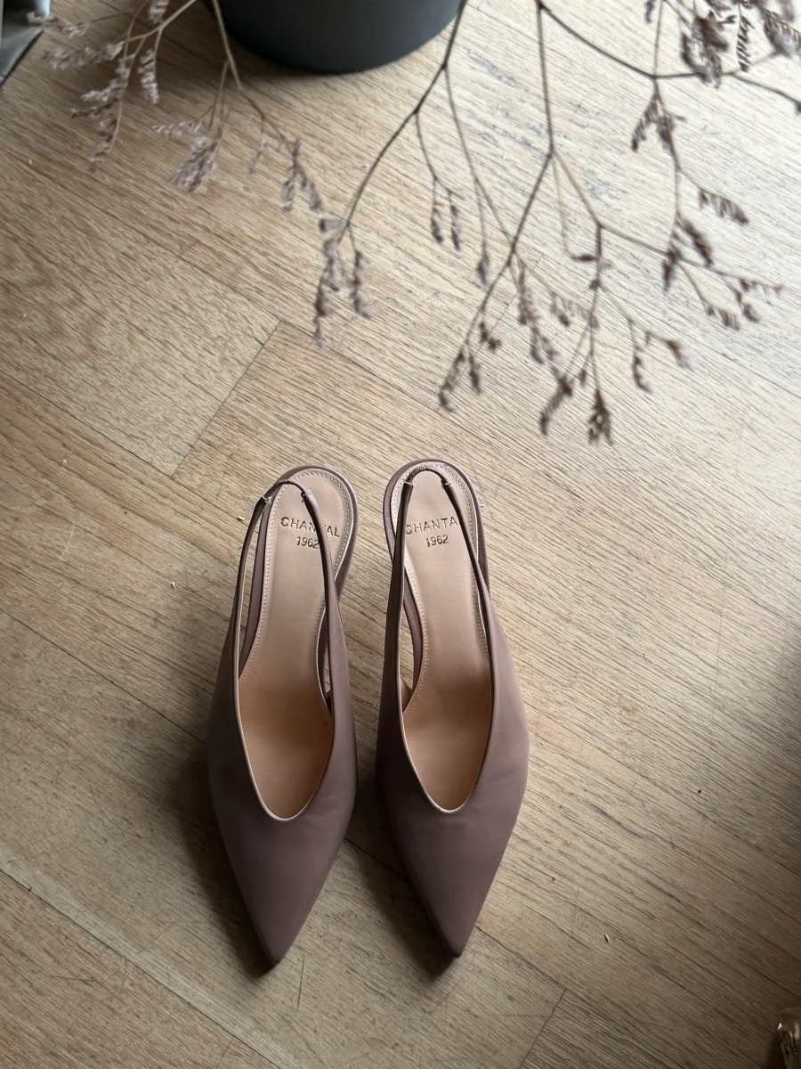 Slingback nude in capretto - immagine 7