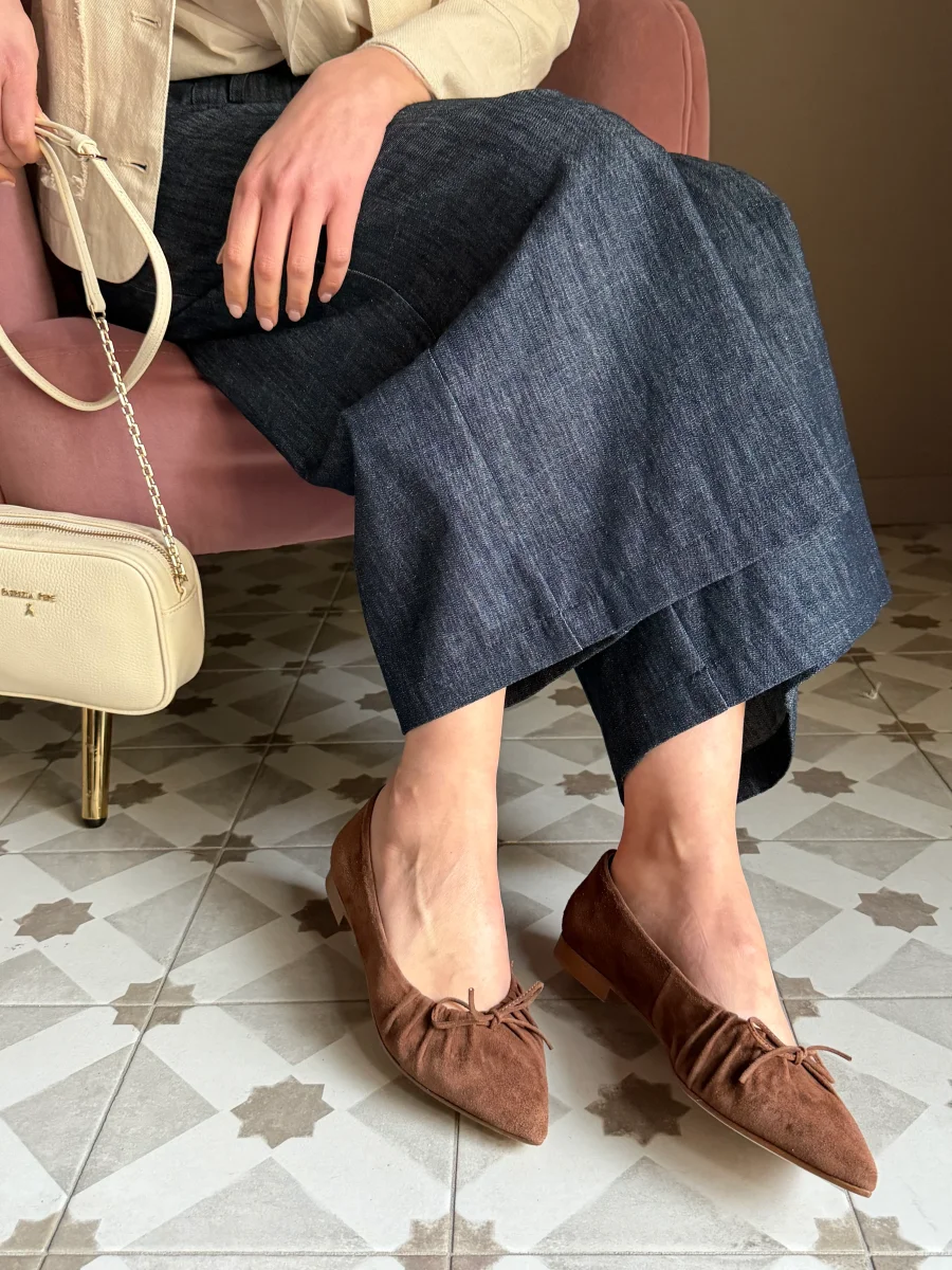 Scarpa in suede con plisse’ - immagine 3