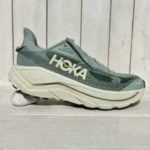 Hoka Challenger ATR 8 M